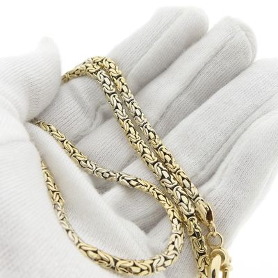 Two-tone gold king's chain Image 2 of Two-tone gold king's chain