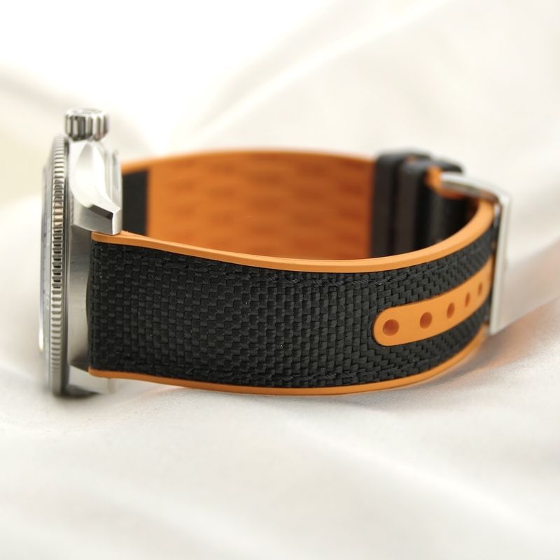 Image 11 of Christopher Ward C60 Trident Pro; Automatic men's watch