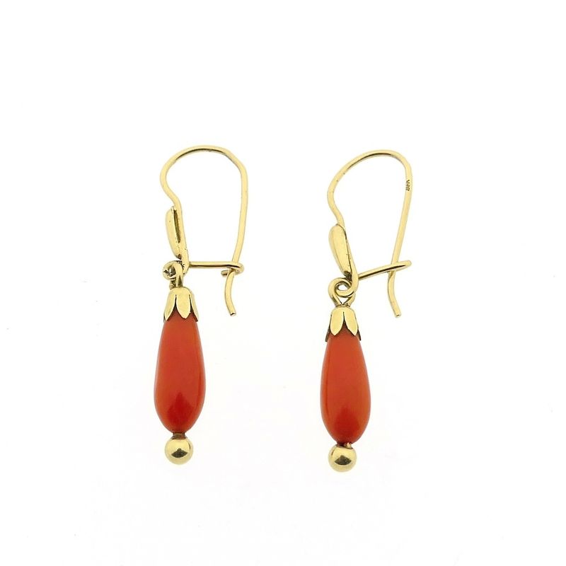 Image 4 of Gold earrings with red coral