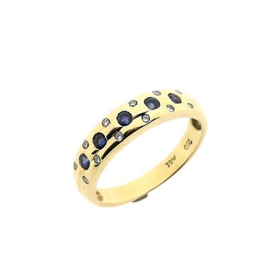 Image 1 of Gold ring with sapphire and diamond; 0.12 ct.