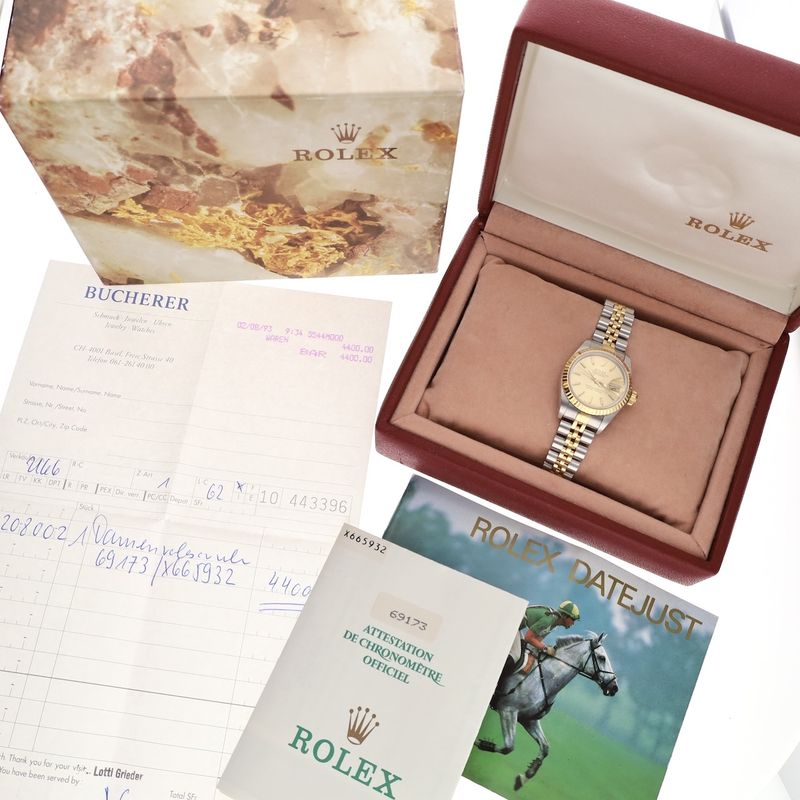 Image 4 of Rolex Lady-Datejust 26mm 69173; Vintage 18k gold/steel women's watch