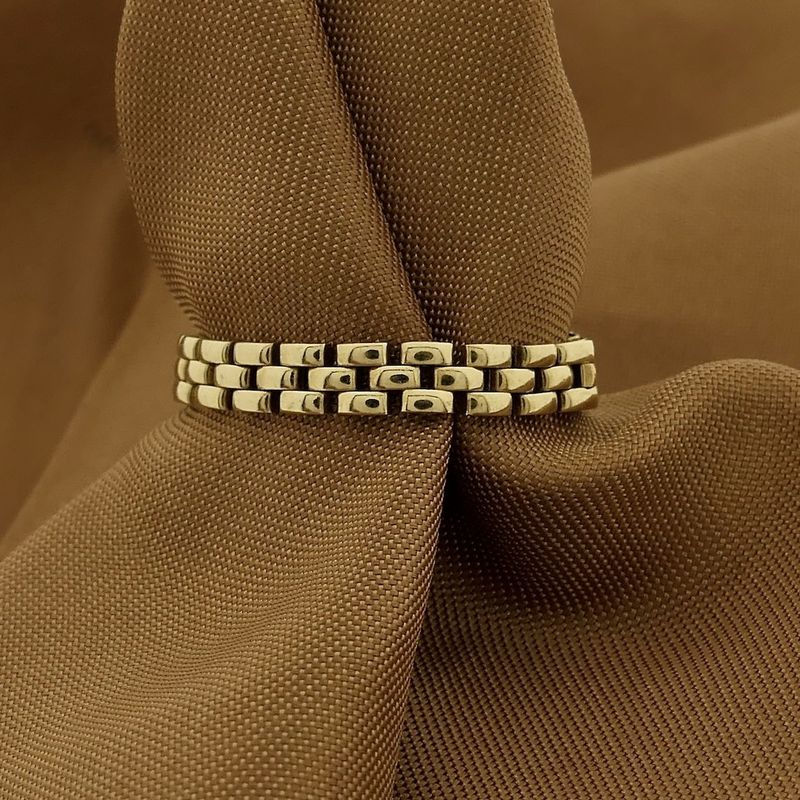 Image 2 of Golden Bismarck link ring