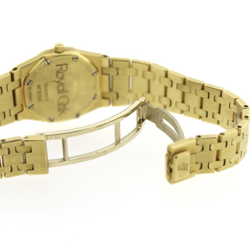 Image 9 of Audemars Piguet Royal Oak 66319BA; 18k gold women's watch with diamonds