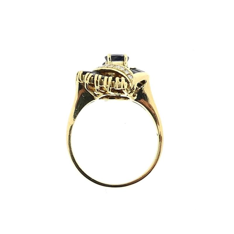 Image 5 of Gold ring with sapphires and diamonds; 0.10 ct.