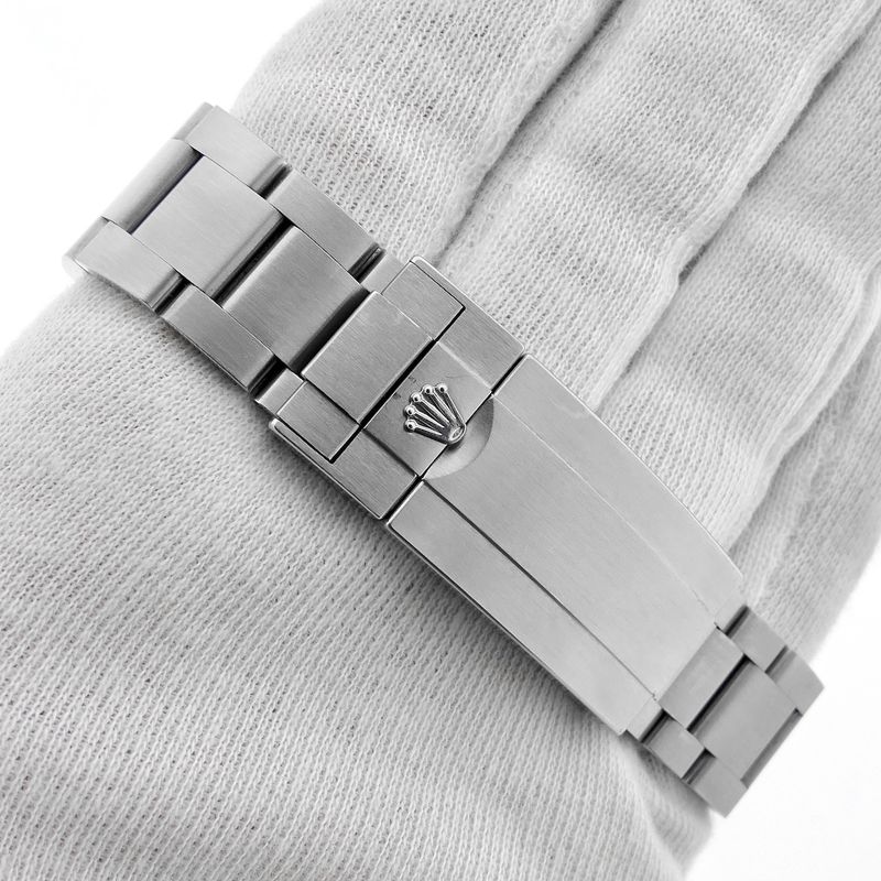 Image 9 of Rolex Sea-Dweller 43mm 126600; Automatic men's diving watch