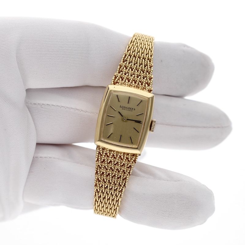 Image 7 of Longines Record 671.0944; Vintage 18k gold women's watch with papers from 1975