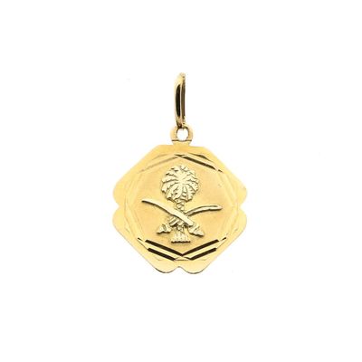 Gold pendant of the coat of arms of Saudi Arabia Image 1 of Gold pendant of the coat of arms of Saudi Arabia