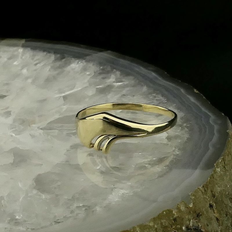 Image 2 of Golden fantasy ring