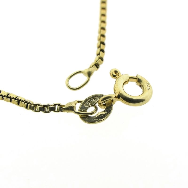 Image 7 of Antique gold necklace with garnet stones