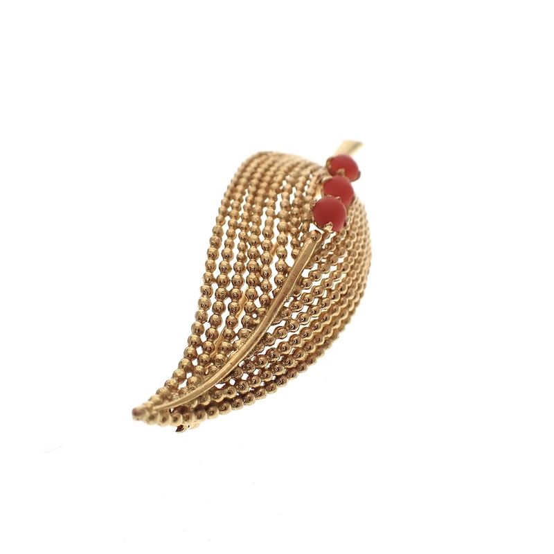 Image 2 of Vintage gold feather brooch with red coral | 18 carats