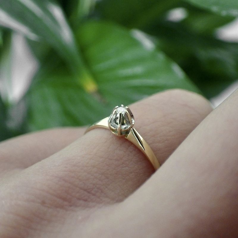 Image 7 of Gold solitaire ring with diamond 0.03 ct.