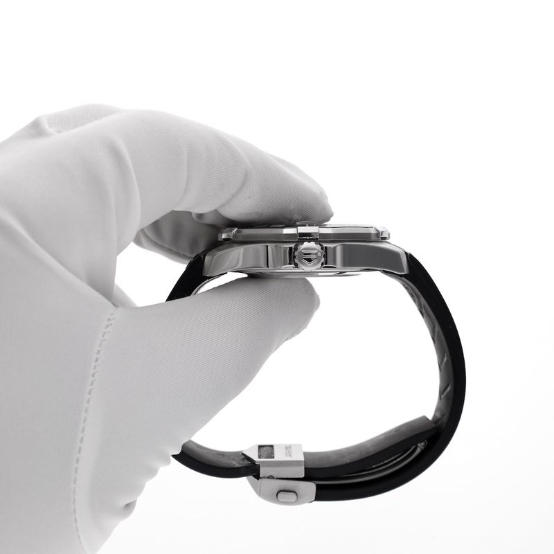 Image 5 of TAG Heuer Aquaracer Caliber 5 WAY201A; Automatic men's watch