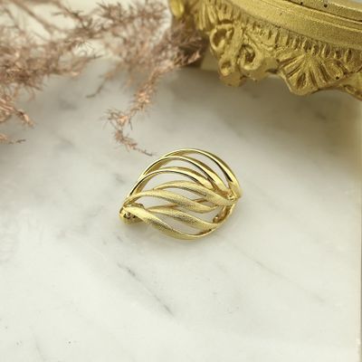 Image 2 of Vintage gold leaf brooch