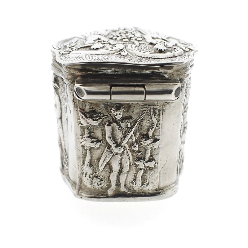 Image 5 of Vintage silver loderein box | English hallmarked