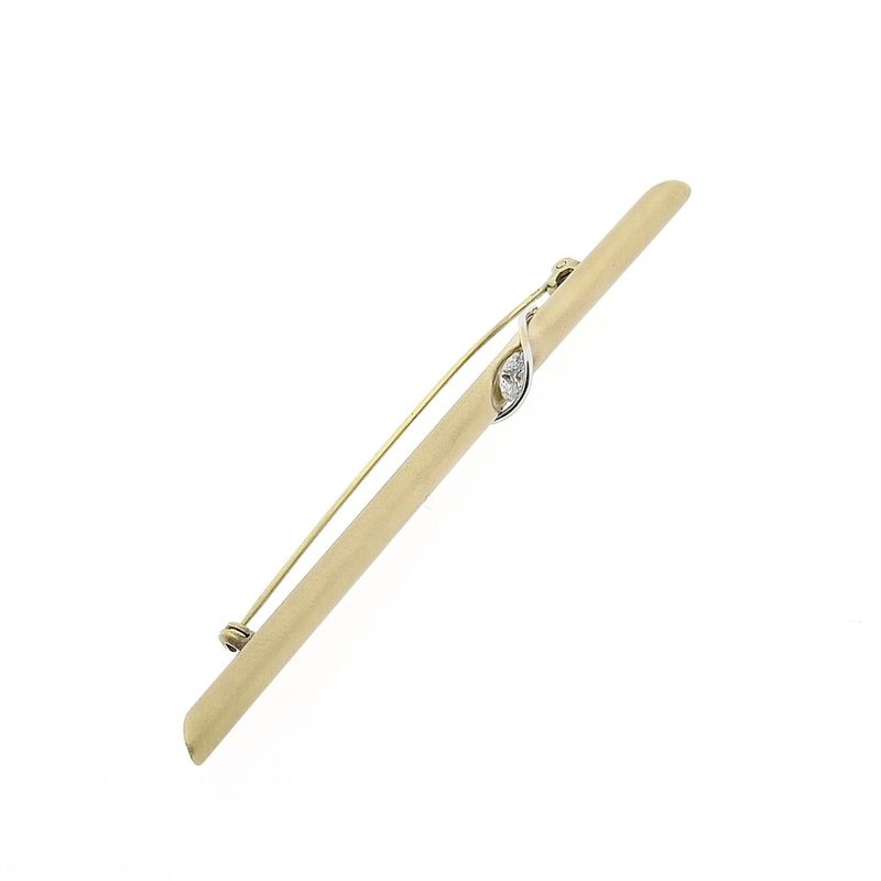 Image 4 of Gold brooch with zirconia