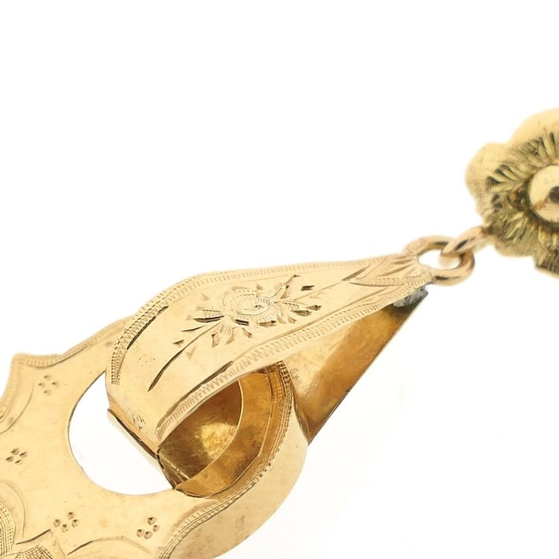 Image 9 of Gold pendant with quartz