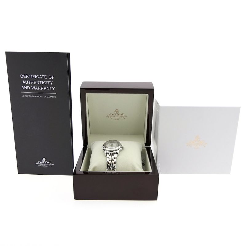 Image 6 of TAG Heuer Link 'Mother of Pearl'; Women's watch with diamonds