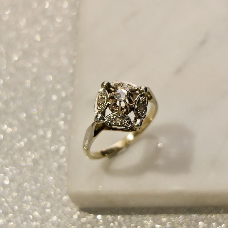 Image 7 of Antique gold ring with rose-cut diamonds | 0.06 ct.