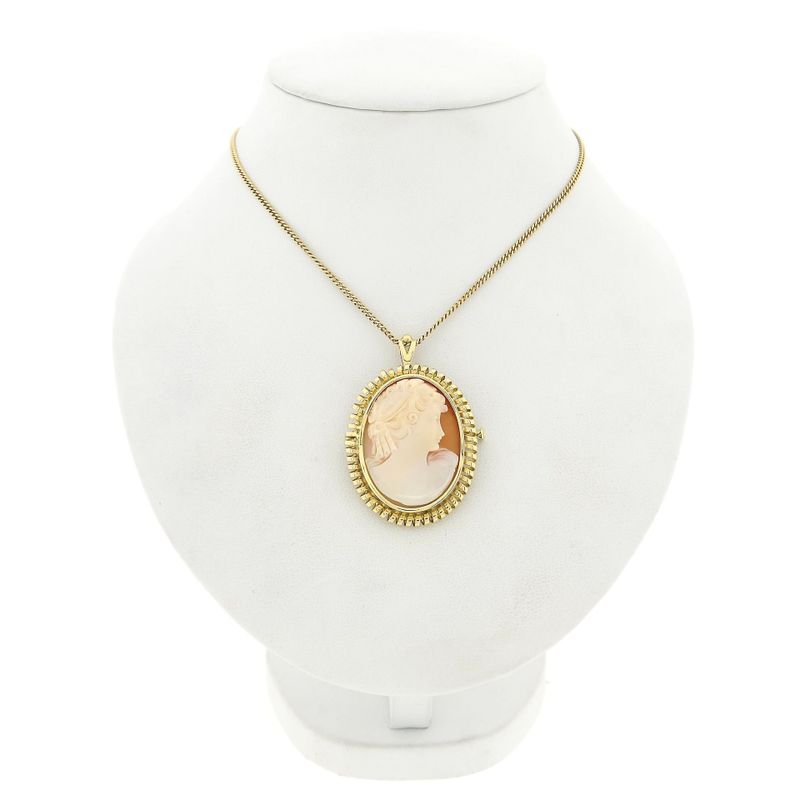 Image 4 of Antique Gold Brooch/Pendant with Cameo