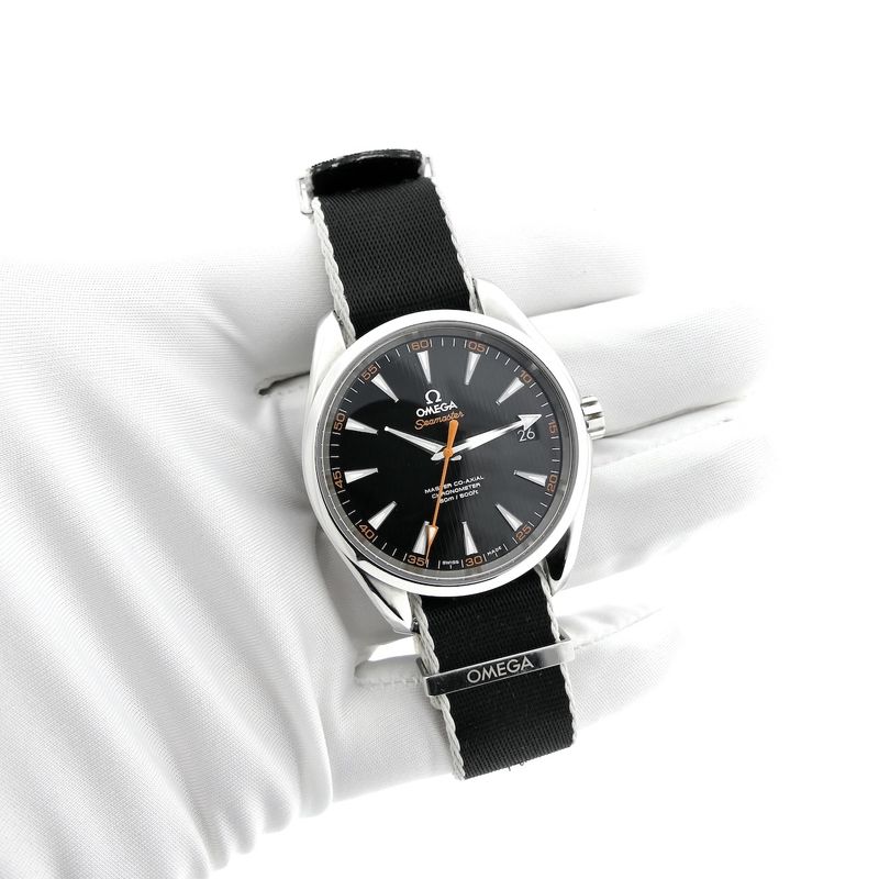 Image 7 of Omega Seamaster Aqua Terra 'Anti Magnetic' 150M 231.12.42.21.01.002; Automatic men's watch