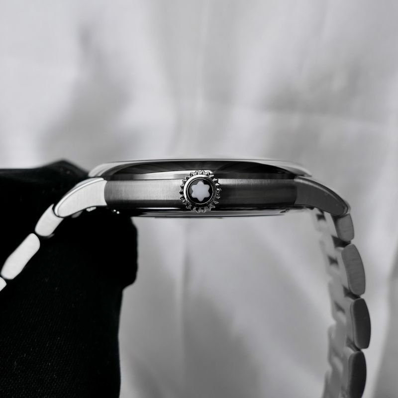 Image 13 of Montblanc Star Legacy; Automatic men's watch