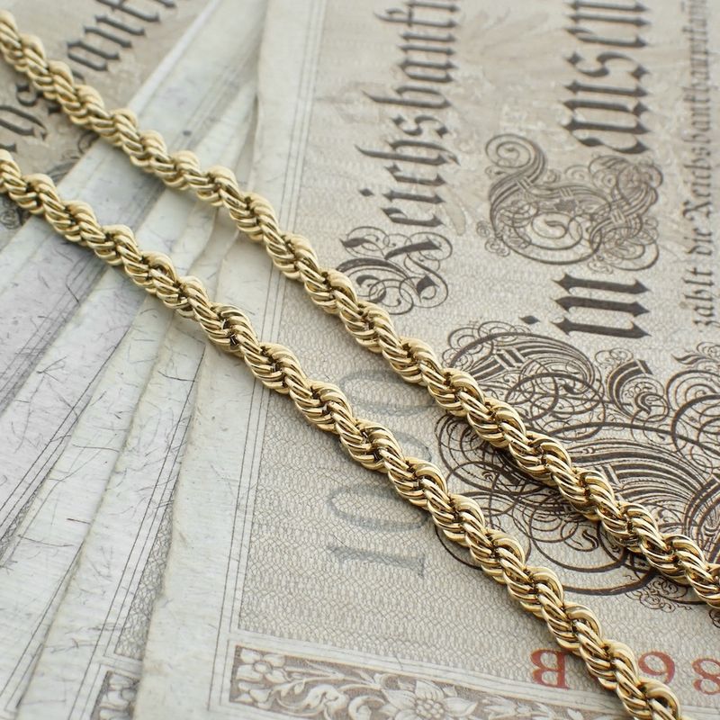 Image 2 of Gold twisted link chain | 51.5 cm