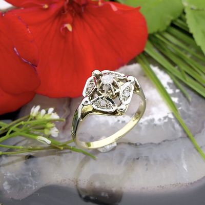 Image 2 of Antique gold ring with rose-cut diamonds | 0.06 ct.