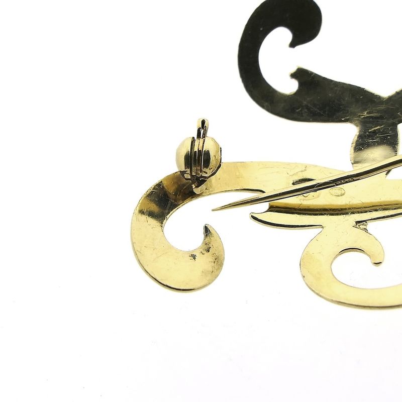 Image 6 of Gold letter brooch; letter R