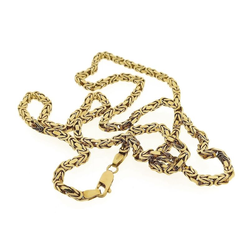 Image 4 of 18K Gold Square King Necklace | 65.5 cm