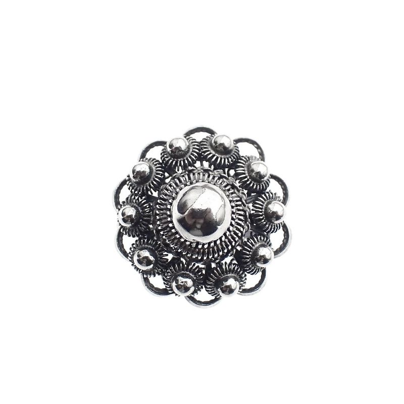 Image 3 of Silver ring with Zeeland button