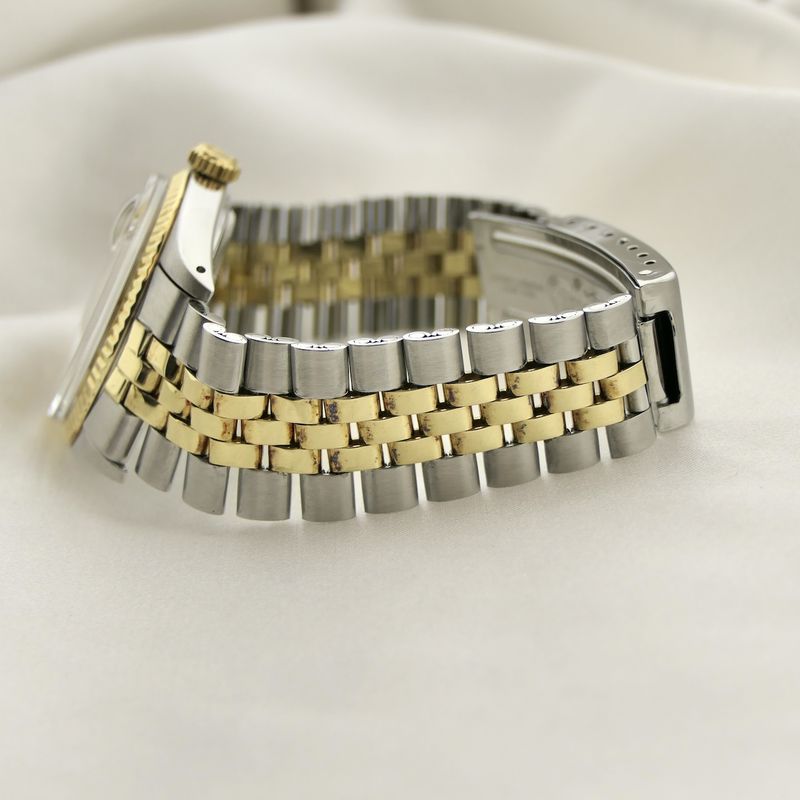 Image 14 of Rolex Datejust 1601 'Full-set'; Vintage automatic watch from 1977