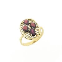Gold ring with garnet