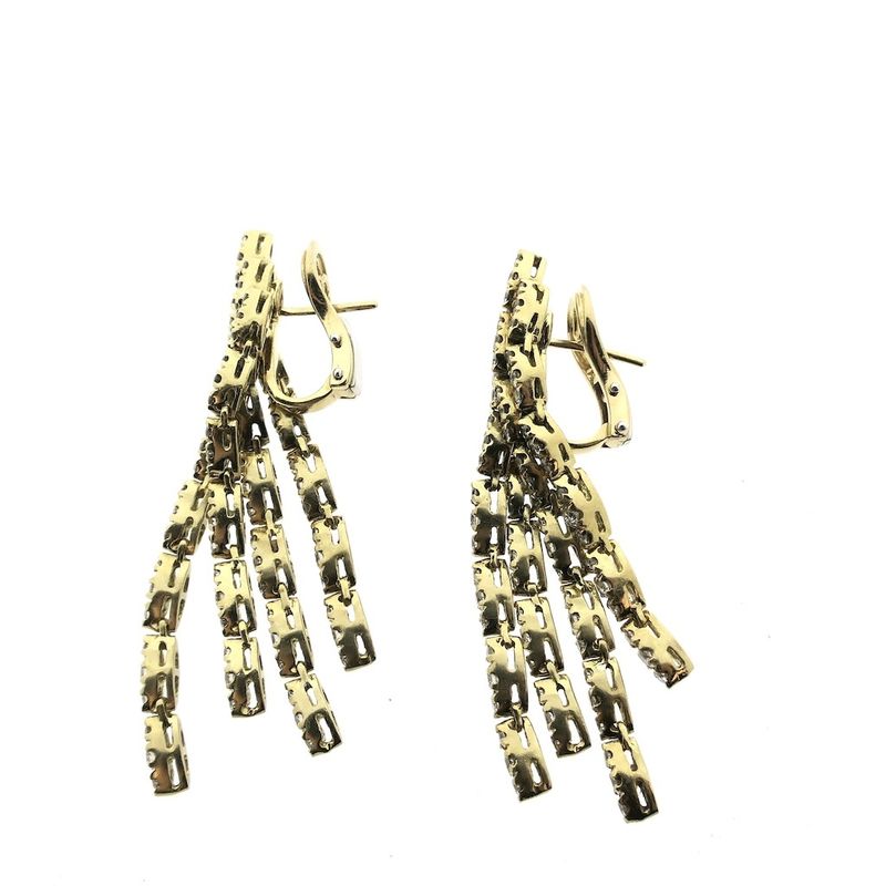 Image 5 of Gold earrings with diamonds; 2.70 ct.
