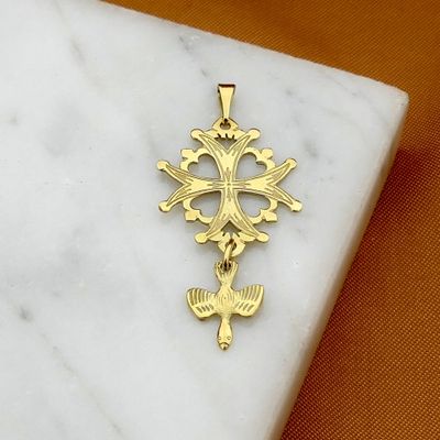 Gold pendant of a Huguenot cross Image 2 of Gold pendant of a Huguenot cross