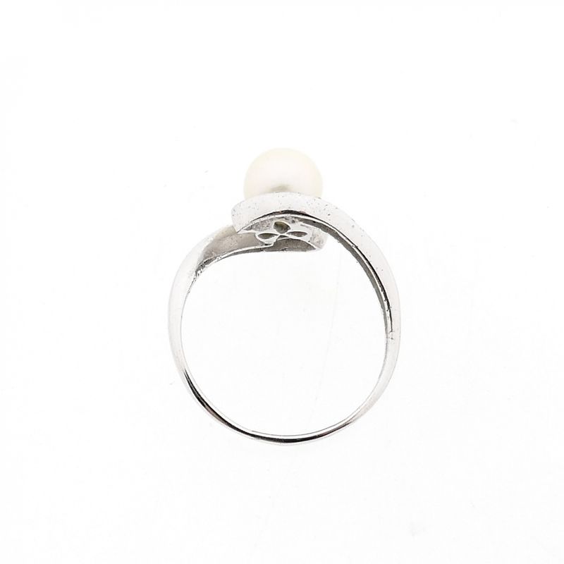 Image 5 of 18k White Gold Ring with Pearl and Diamonds