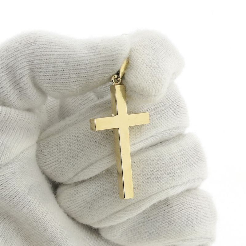 Image 2 of Gold pendant of a large cross