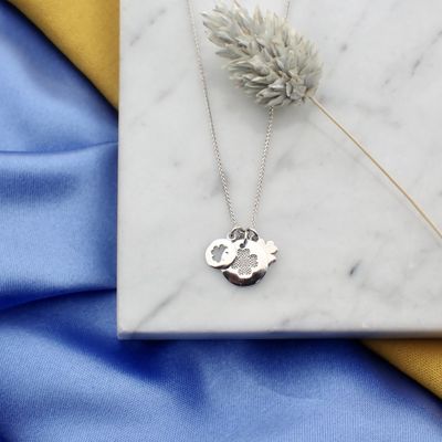 9 carat necklace with four-leaf clover pendant; Guido Maria Kretschmer Image 2 of 9 carat necklace with four-leaf clover pendant; Guido Maria Kretschmer