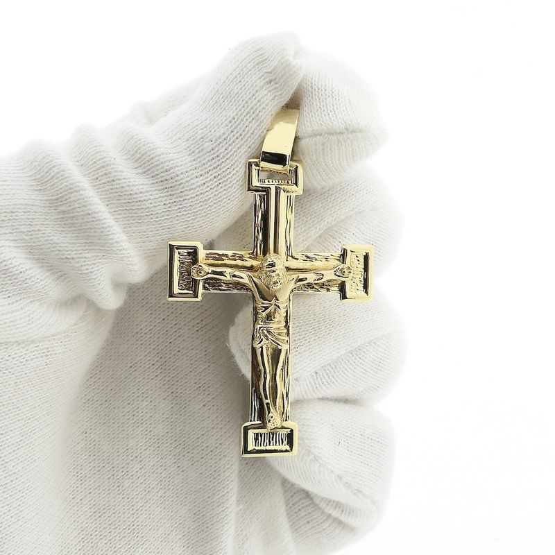 Image 3 of Gold pendant of cross with corpus