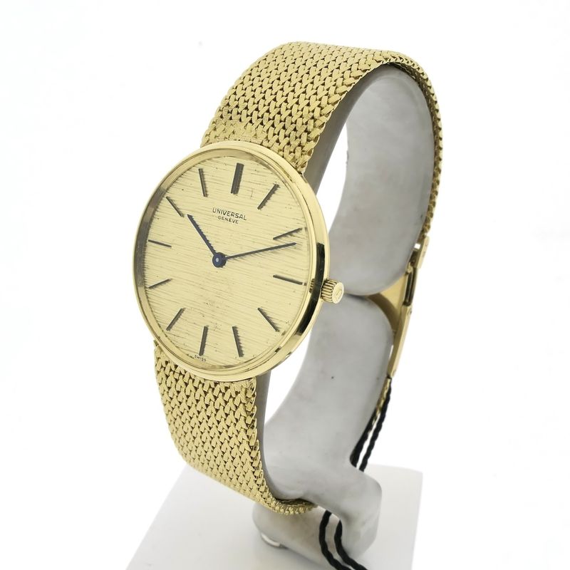 Image 2 of Universal Geneva 'Ultra Thin' 18205/11; Vintage 18k gold men's watch