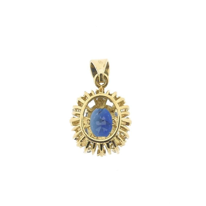Image 2 of 18-karat gold pendant with sapphire and diamond | 0.12 ct.