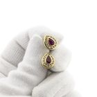 Afbeelding 7 van Gouden oorbellen met robijn en diamant; 0,39 ct. 