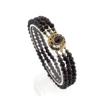 Garnet bracelet with gold clasp; Antique/vintage | 20 cm