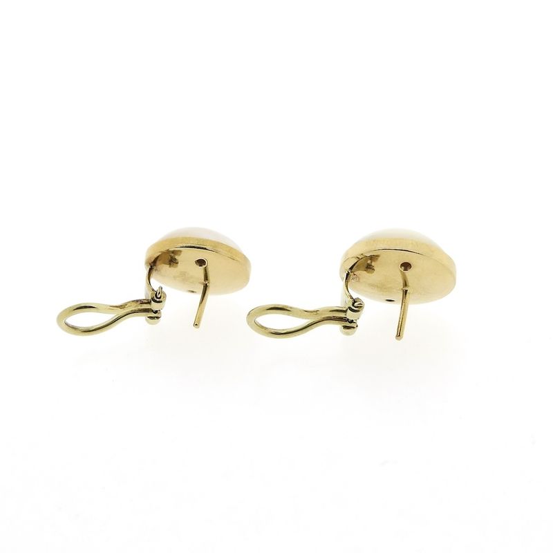 Image 6 of Gold pearl clip-on earrings