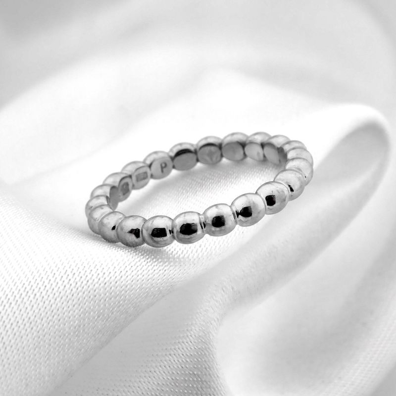 Image 6 of White gold sliding ring with balls