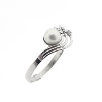 White gold ring with pearl and diamonds | 0.0015 ct.