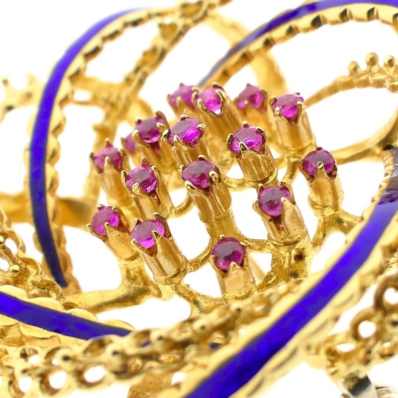 Image 8 of Vintage Gold Brooch Flower with Ruby and Enamel