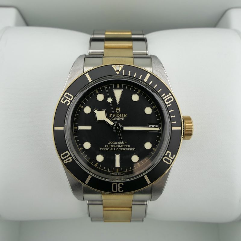 Image 16 of Tudor Black Bay 41mm Heritage 79733N; Gold/steel men's watch