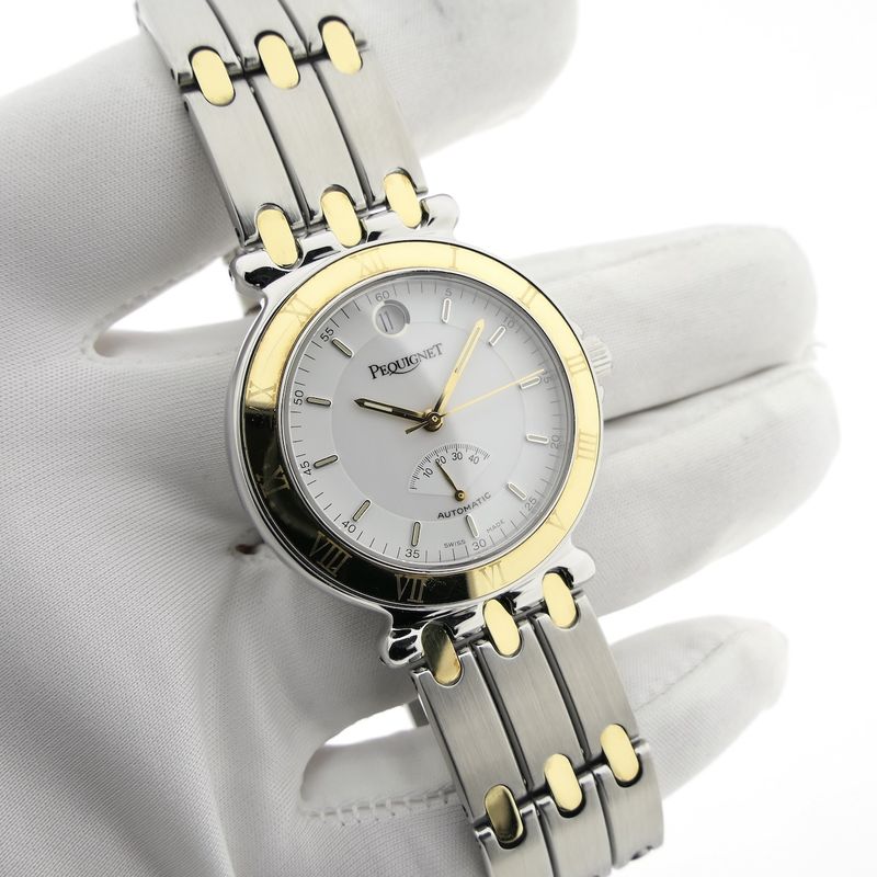 Image 11 of Pequignet Moorea 'Power Reserve'; Automatic gold/steel watch