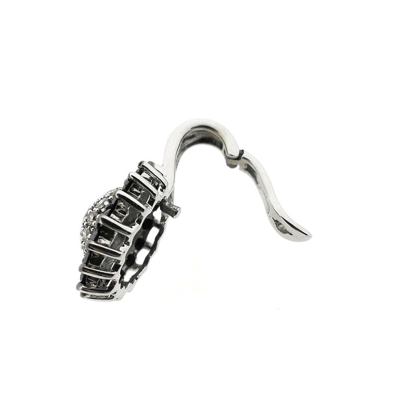 Image 5 of White gold entourage pendant with black diamond | 0.67 ct.