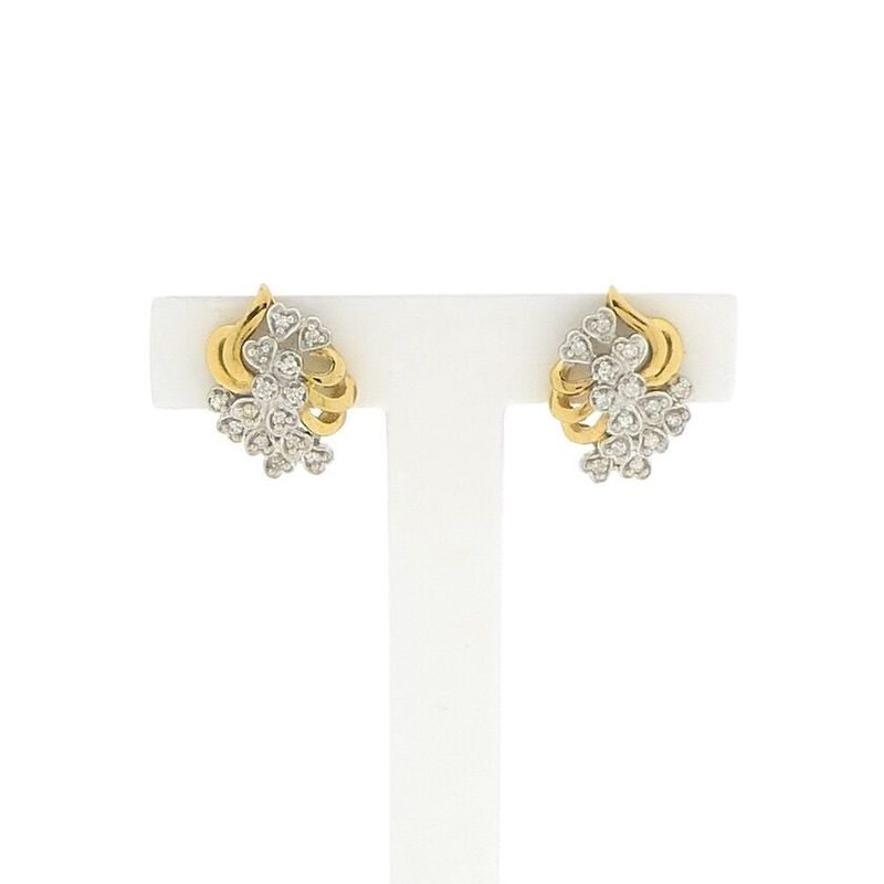 Image 1 of Gold fantasy stud earrings with diamonds | 0.14 ct.